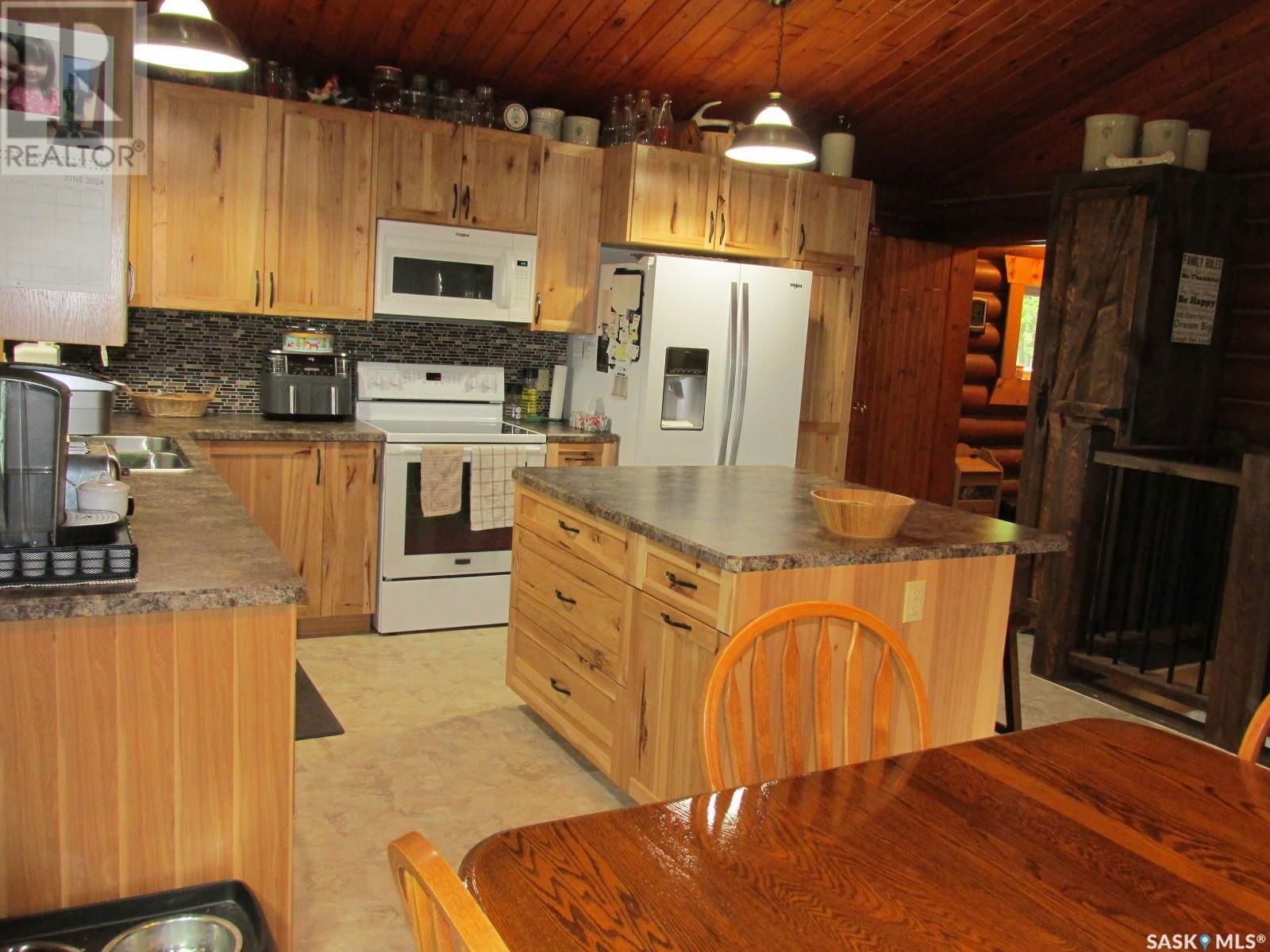 GARRICK LOG HOME ACREAGE Image 16