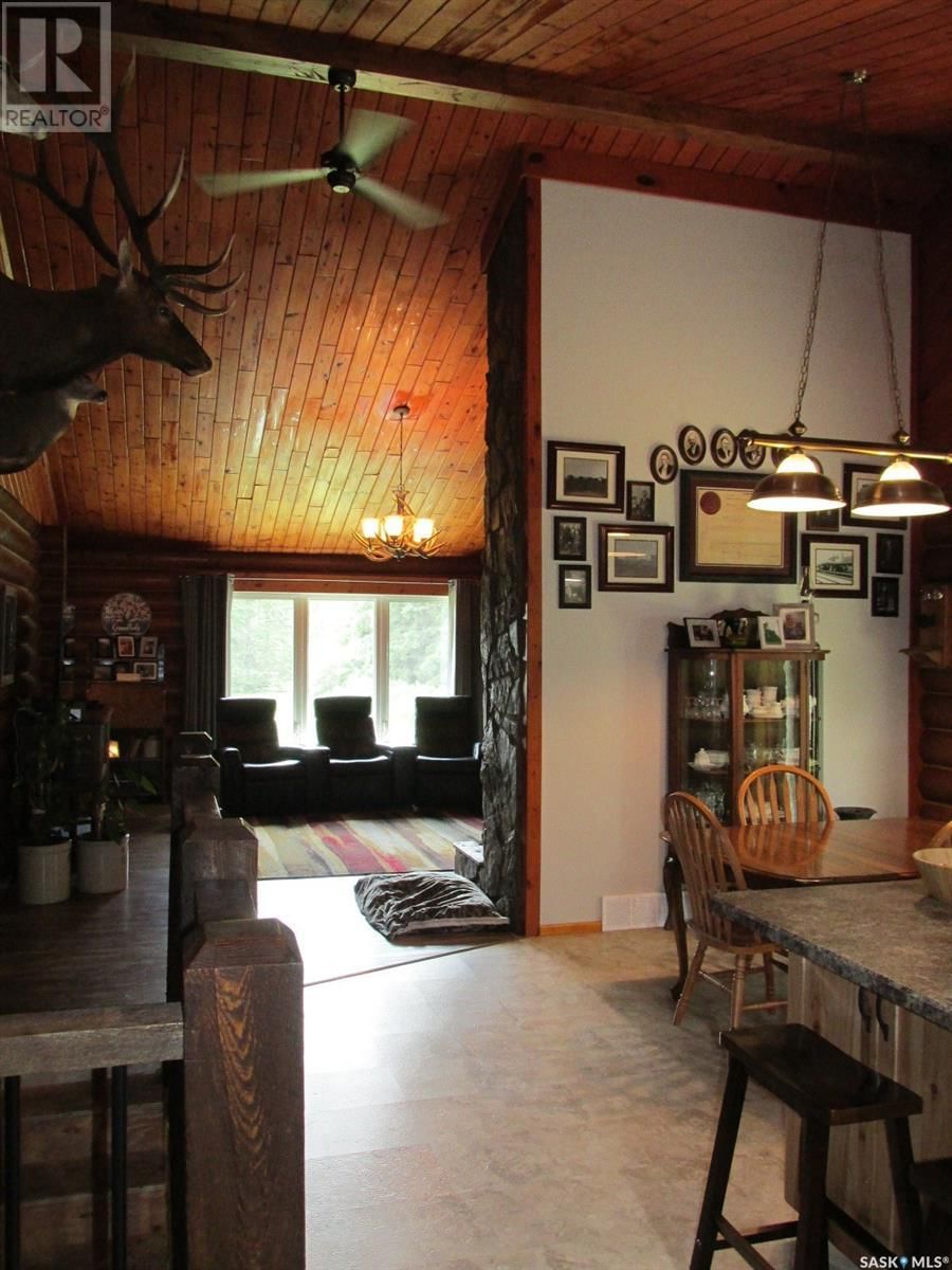 GARRICK LOG HOME ACREAGE Image 18