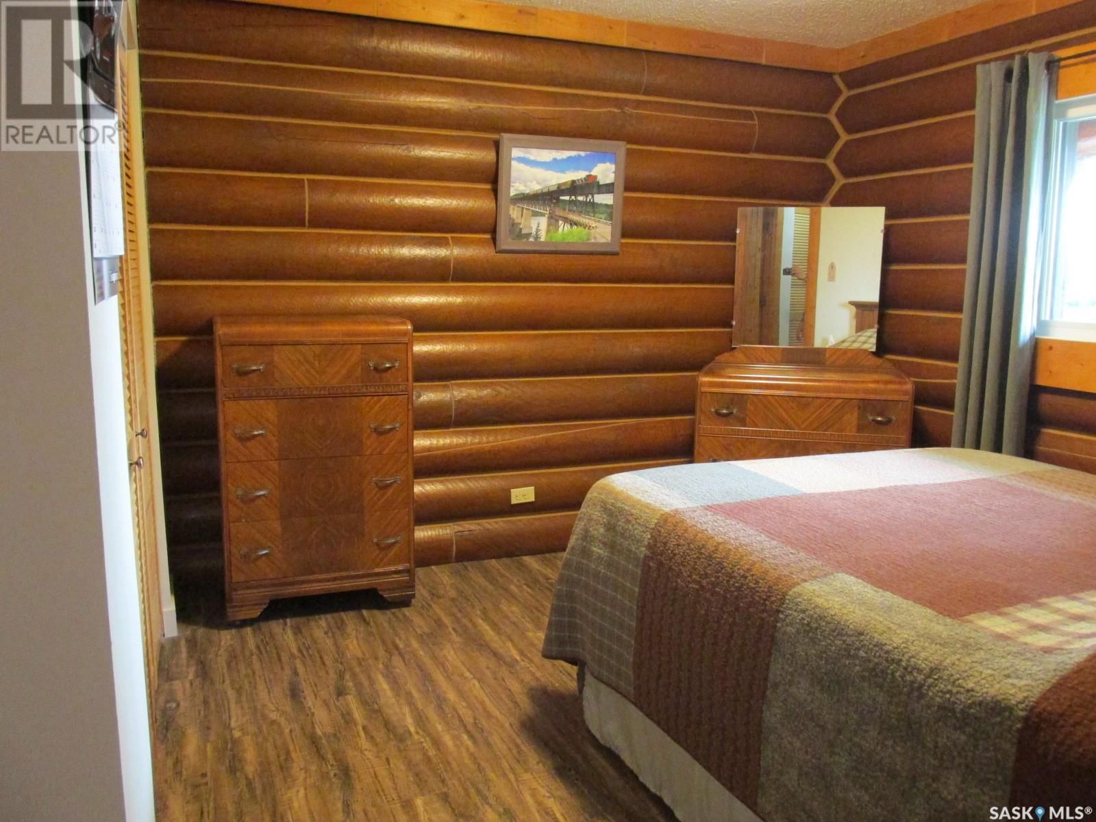 GARRICK LOG HOME ACREAGE Image 26