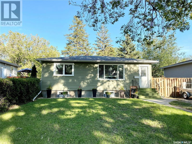 741 Royal Street Regina, Saskatchewan