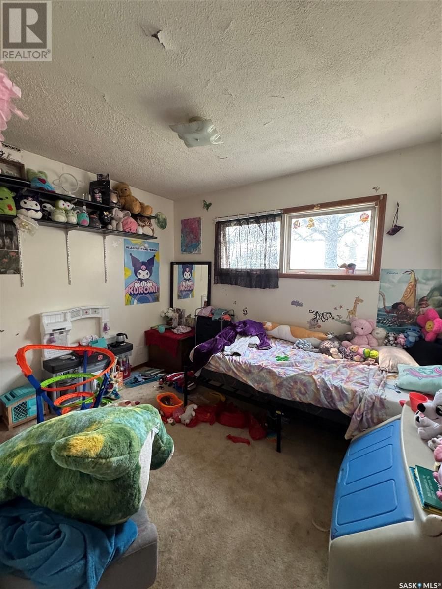 2102-2104 ROTHWELL STREET Image 33
