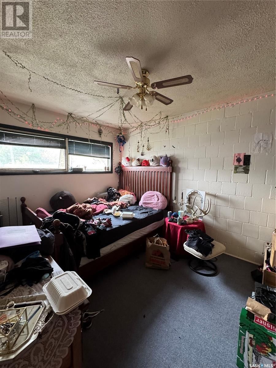 2102-2104 ROTHWELL STREET Image 35