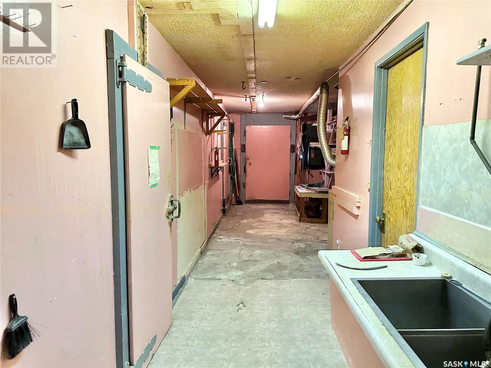 114 MAIN STREET Image 15