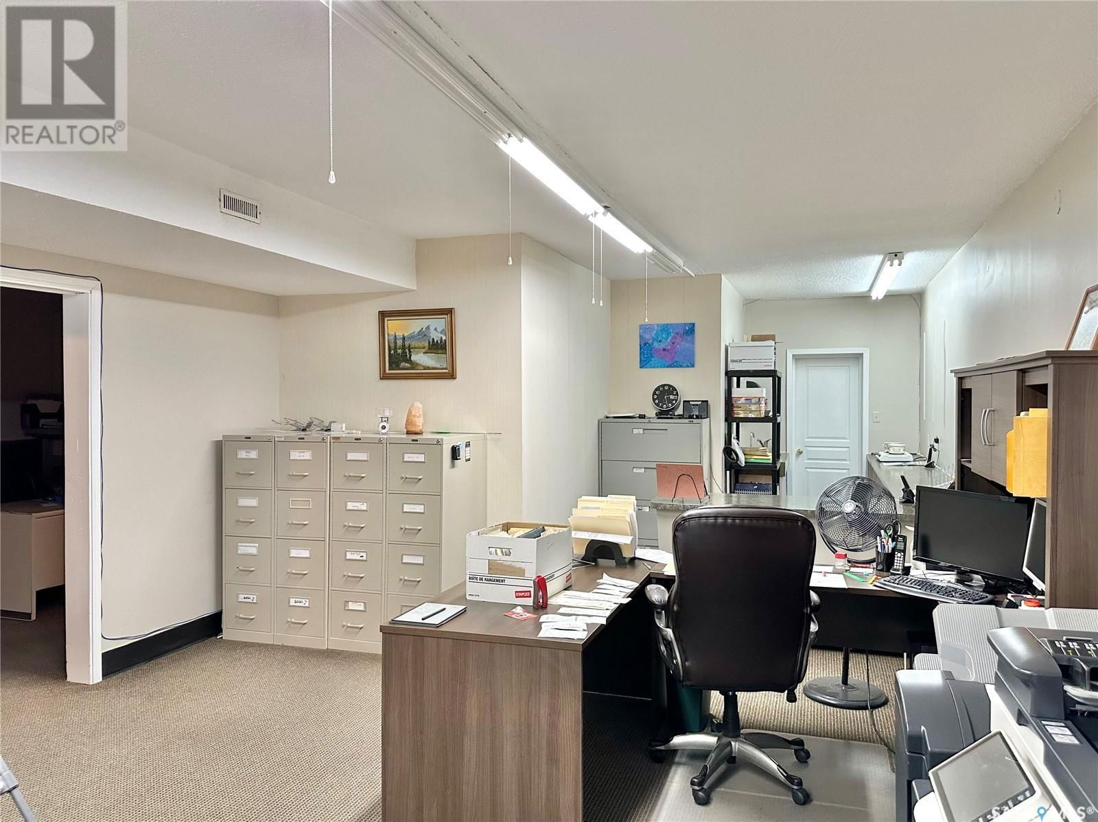 114 MAIN STREET Image 3