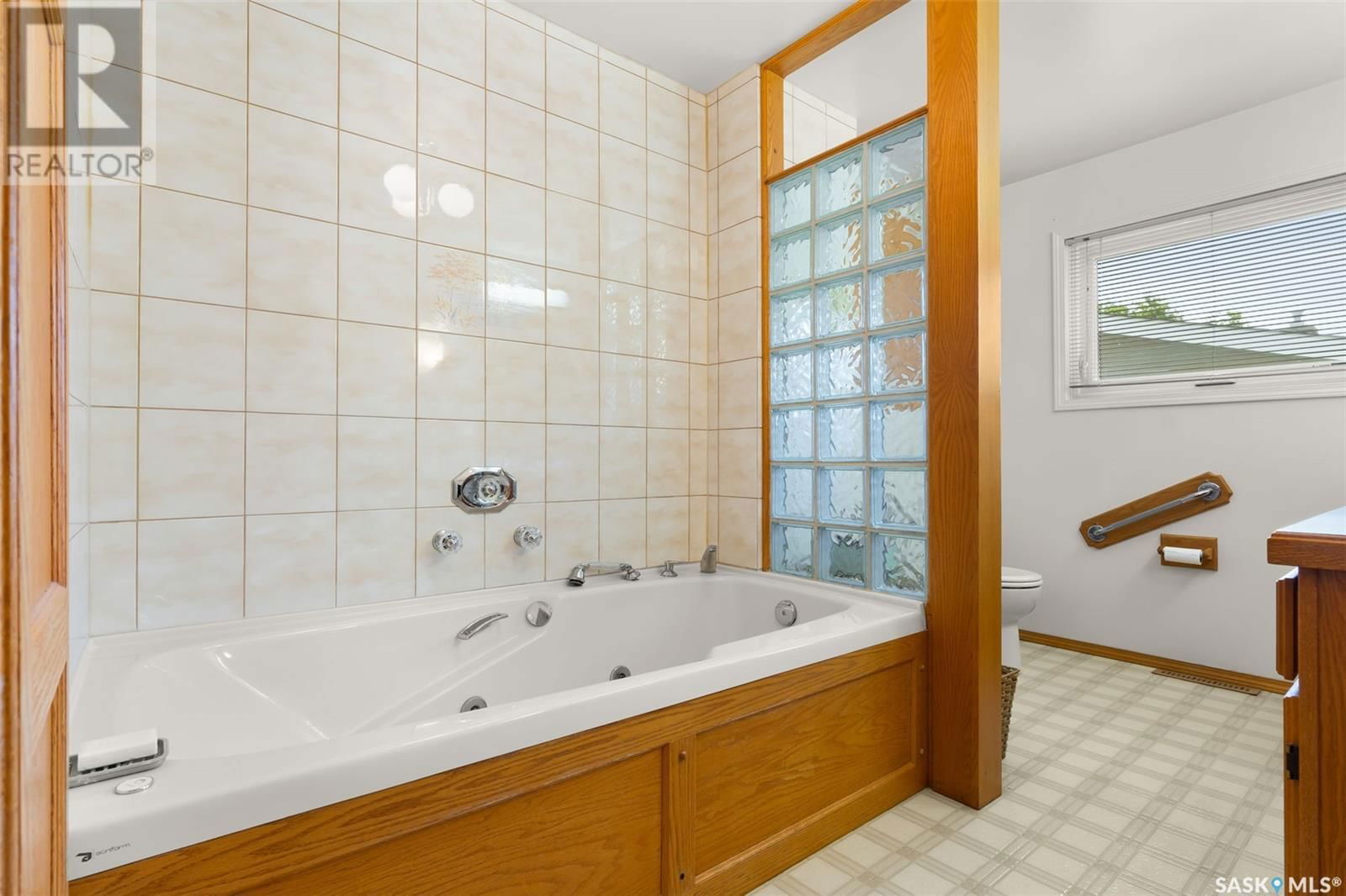 38 CALDER CRESCENT Image 21