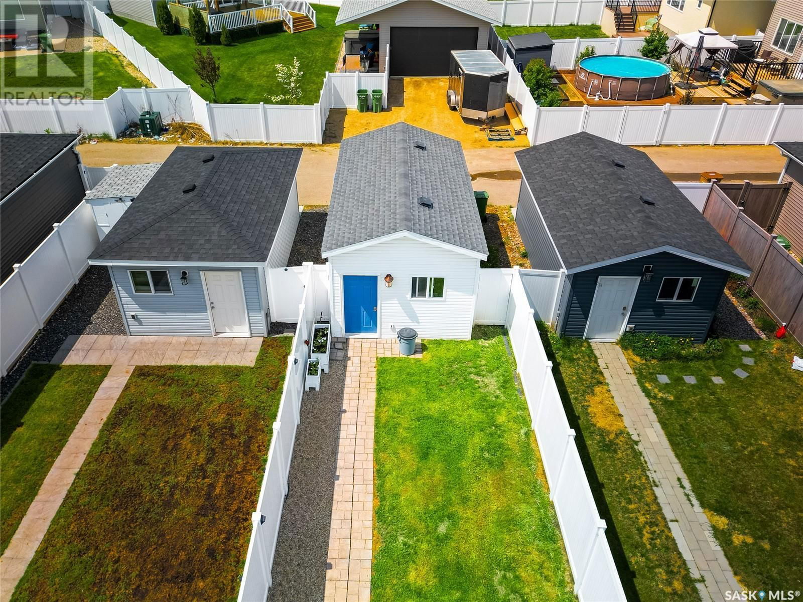 3226 CHUKA BOULEVARD Image 24