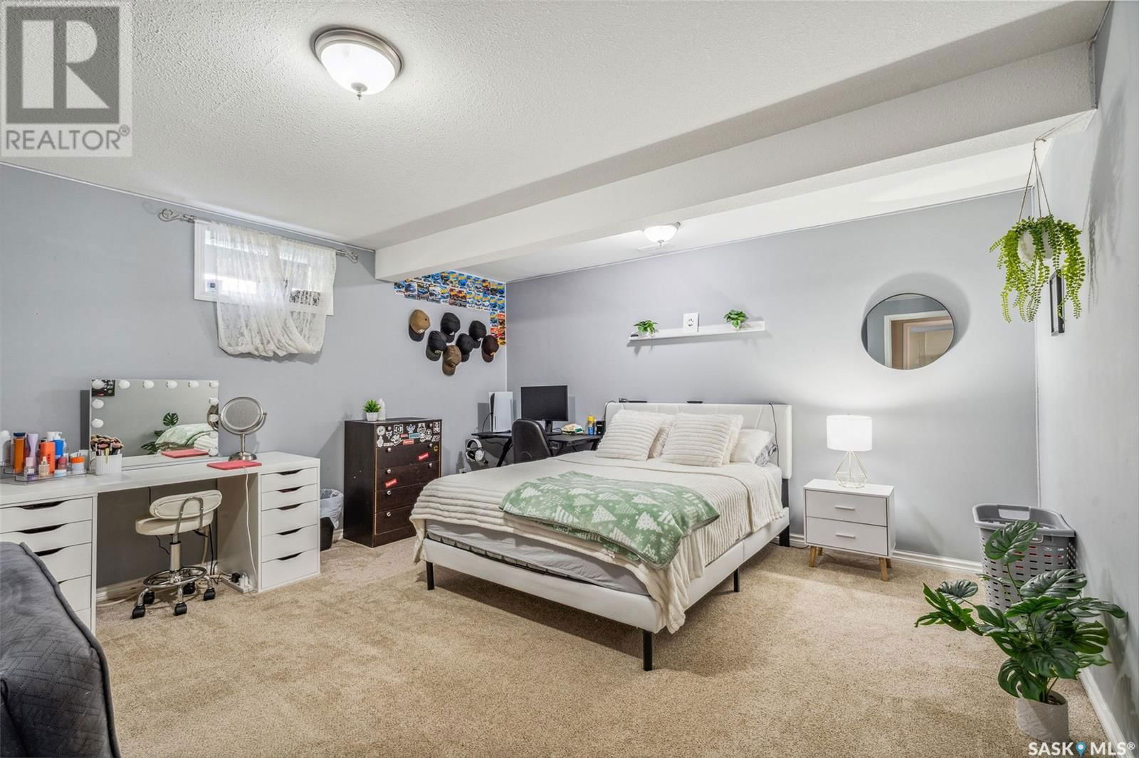 2 TELFER BAY Image 25