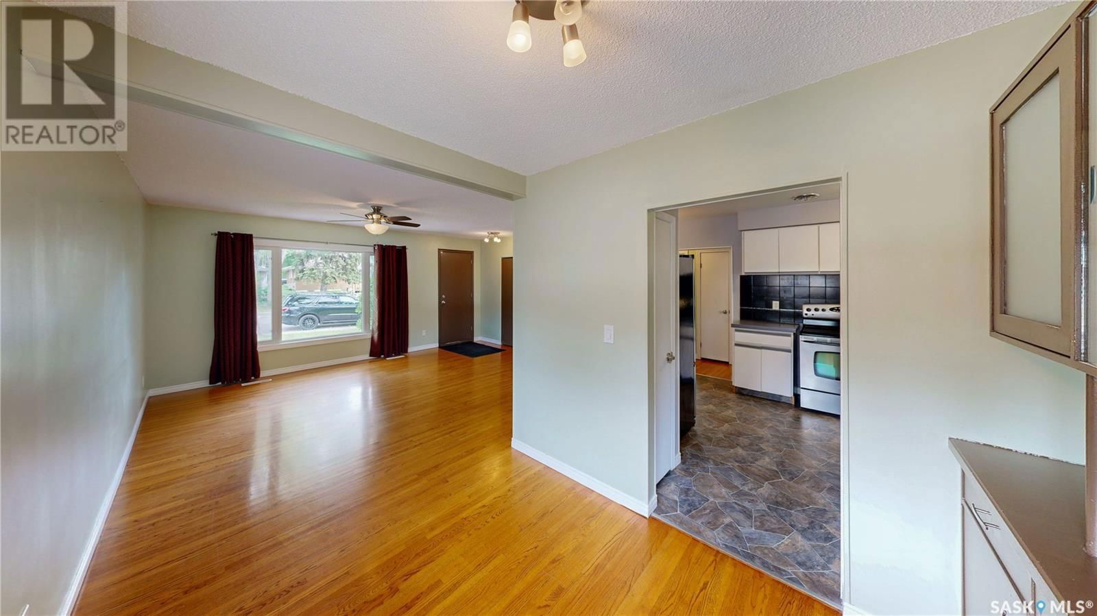 3209 PATRICIA AVENUE Image 7