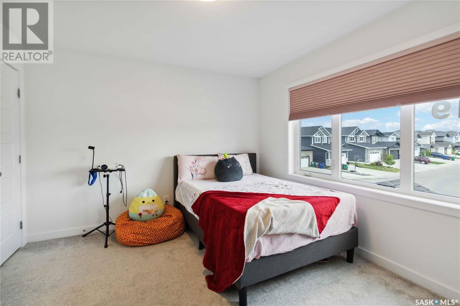 519 MCFAULL CRESCENT Image 29