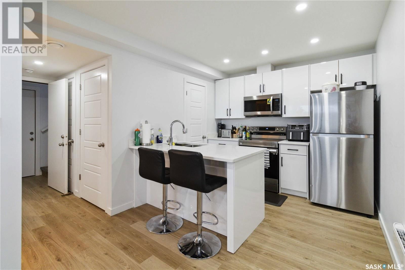 519 MCFAULL CRESCENT Image 36
