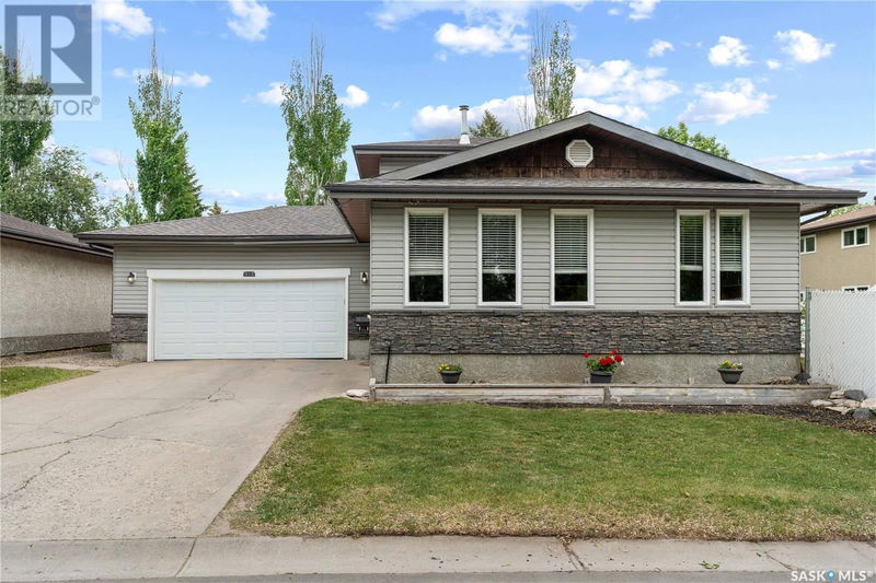 919 Cole Street Regina, Saskatchewan