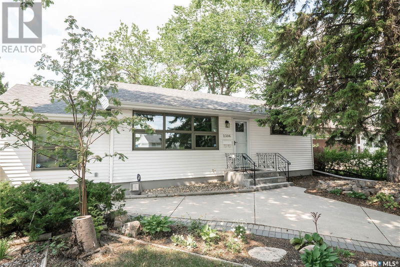 2306 Hanover Avenue Saskatoon, Saskatchewan