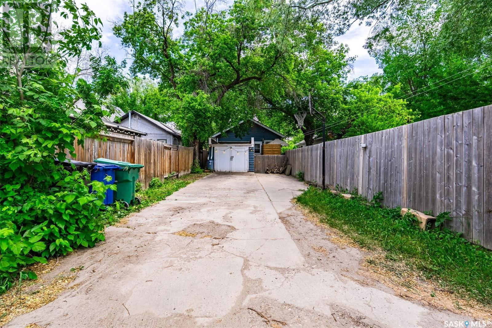 905 6TH AVENUE Image 40