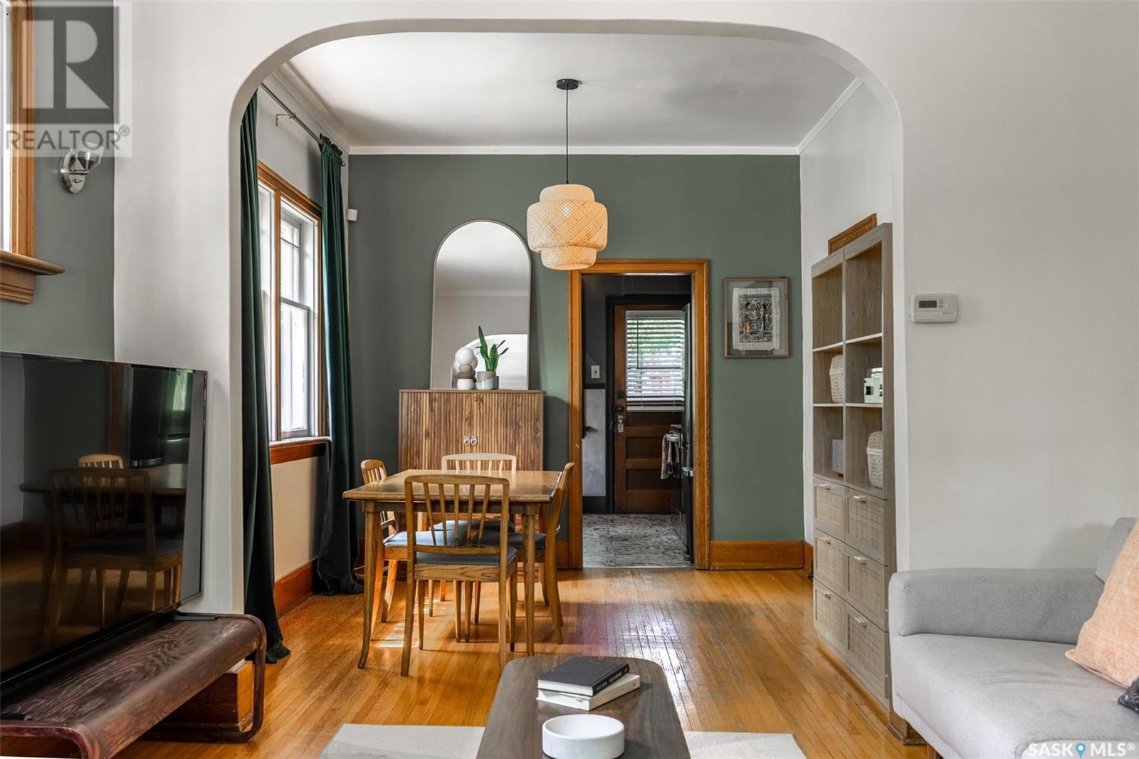 905 6TH AVENUE Image 7