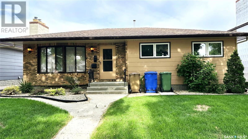 15 Edenwold Crescent Regina, Saskatchewan