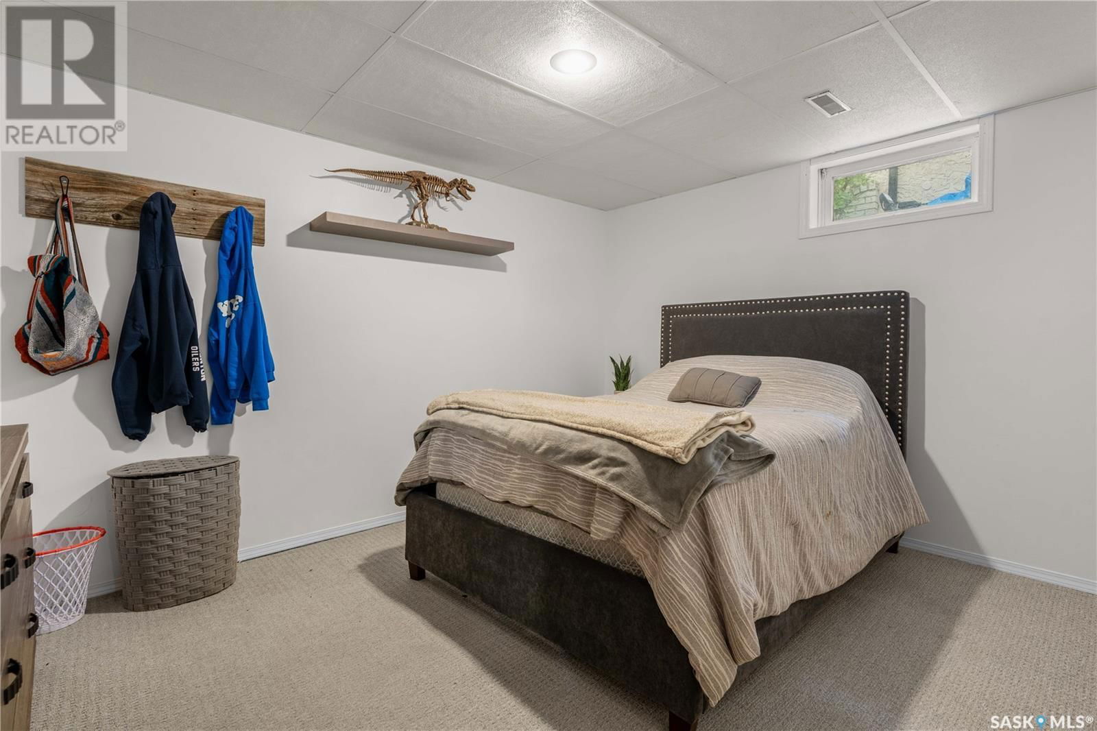 6747 MAPLECREST PLACE Image 30