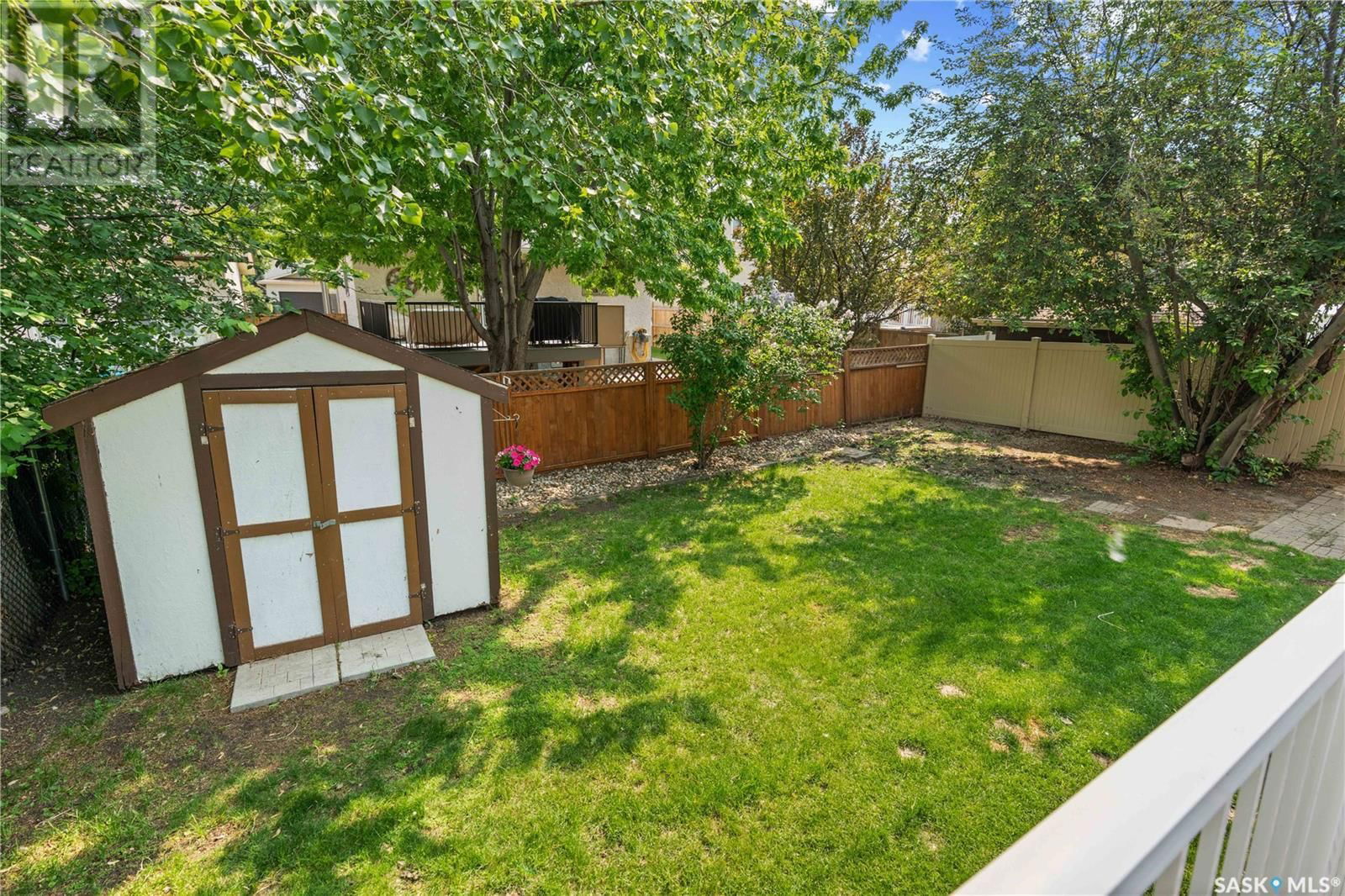 6747 MAPLECREST PLACE Image 39