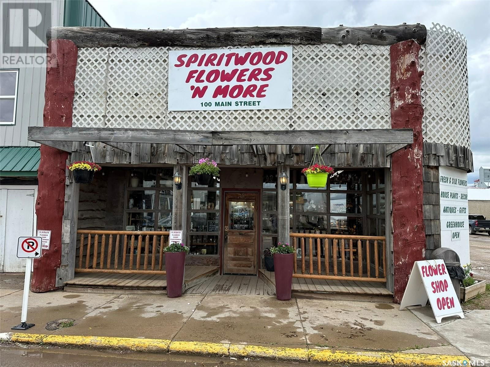 100 MAIN STREET Image 1