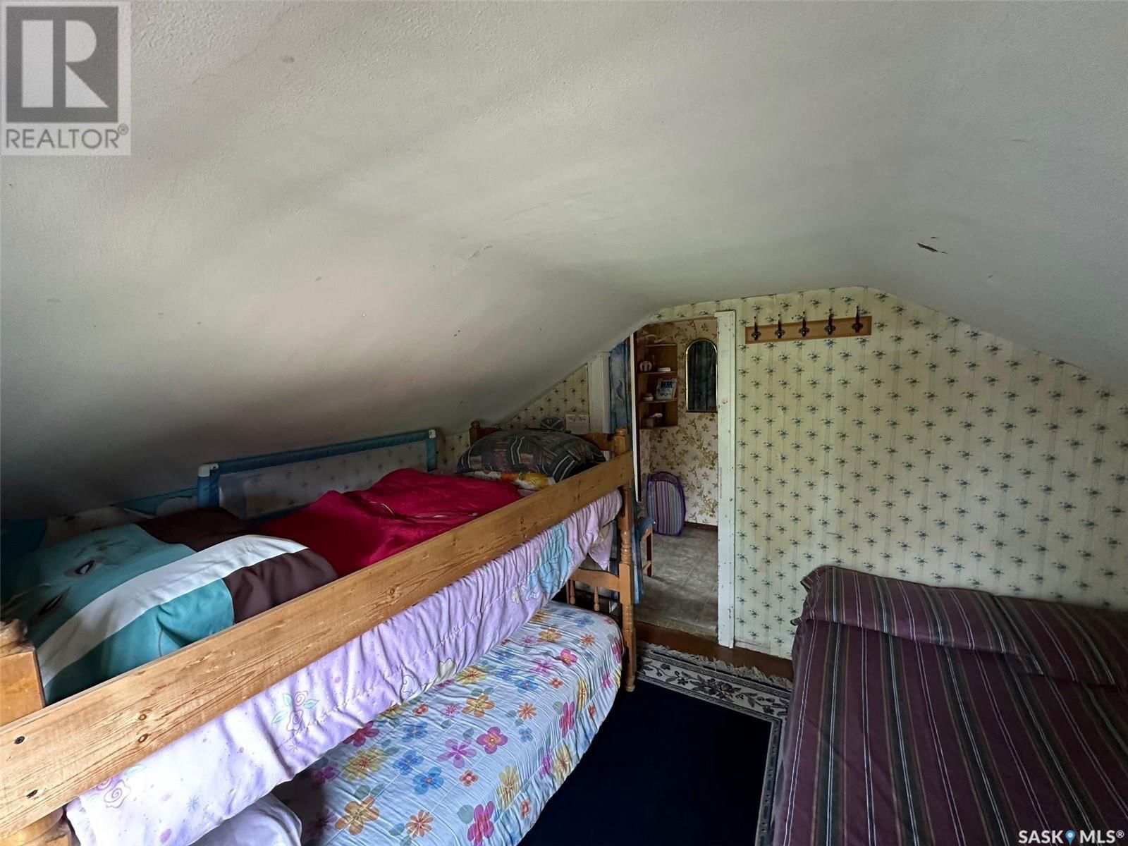 14 PARRHILL STREET Image 12