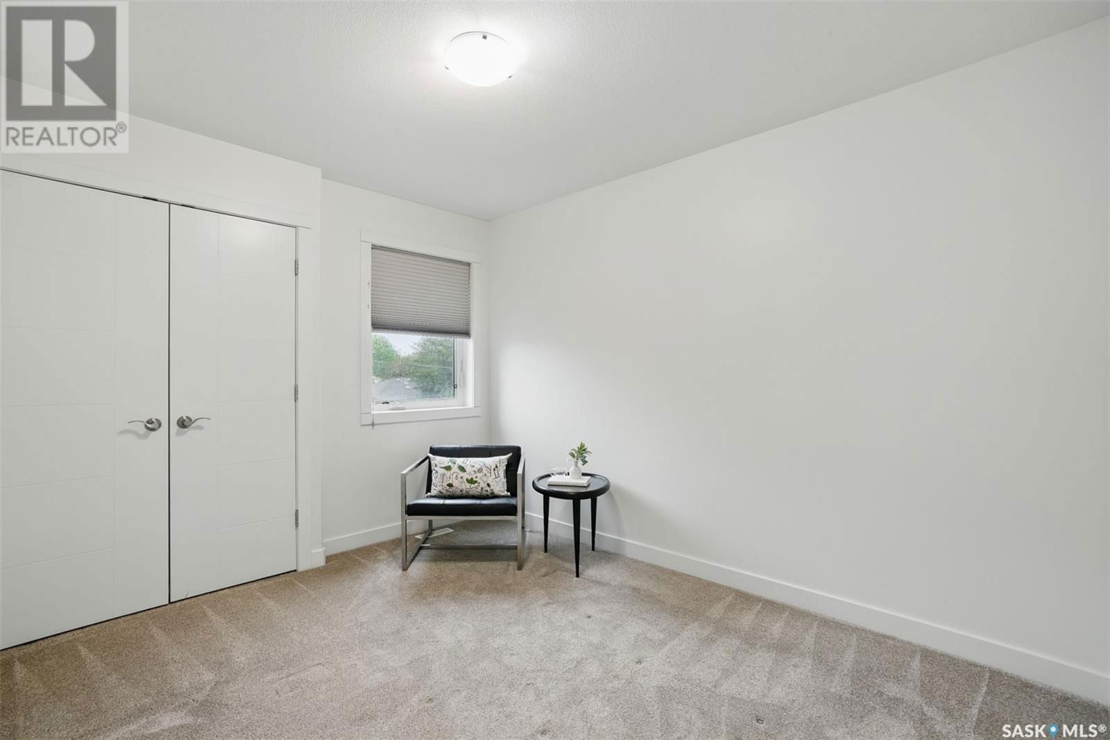 1419 ALEXANDRA AVENUE Image 24