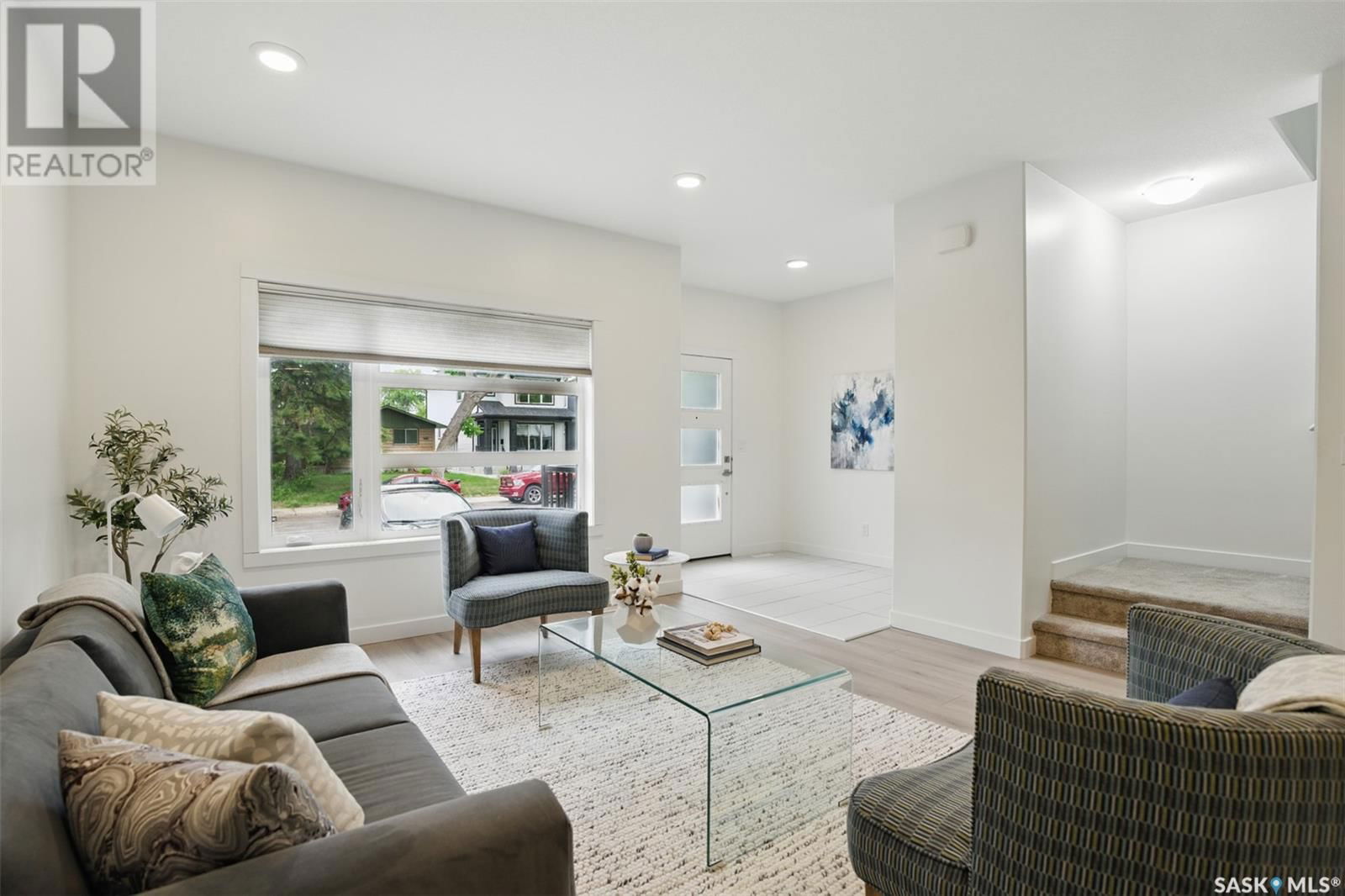 1419 ALEXANDRA AVENUE Image 5