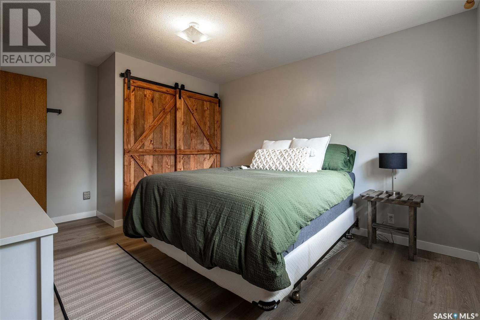 418 SILVERWOOD ROAD Image 17
