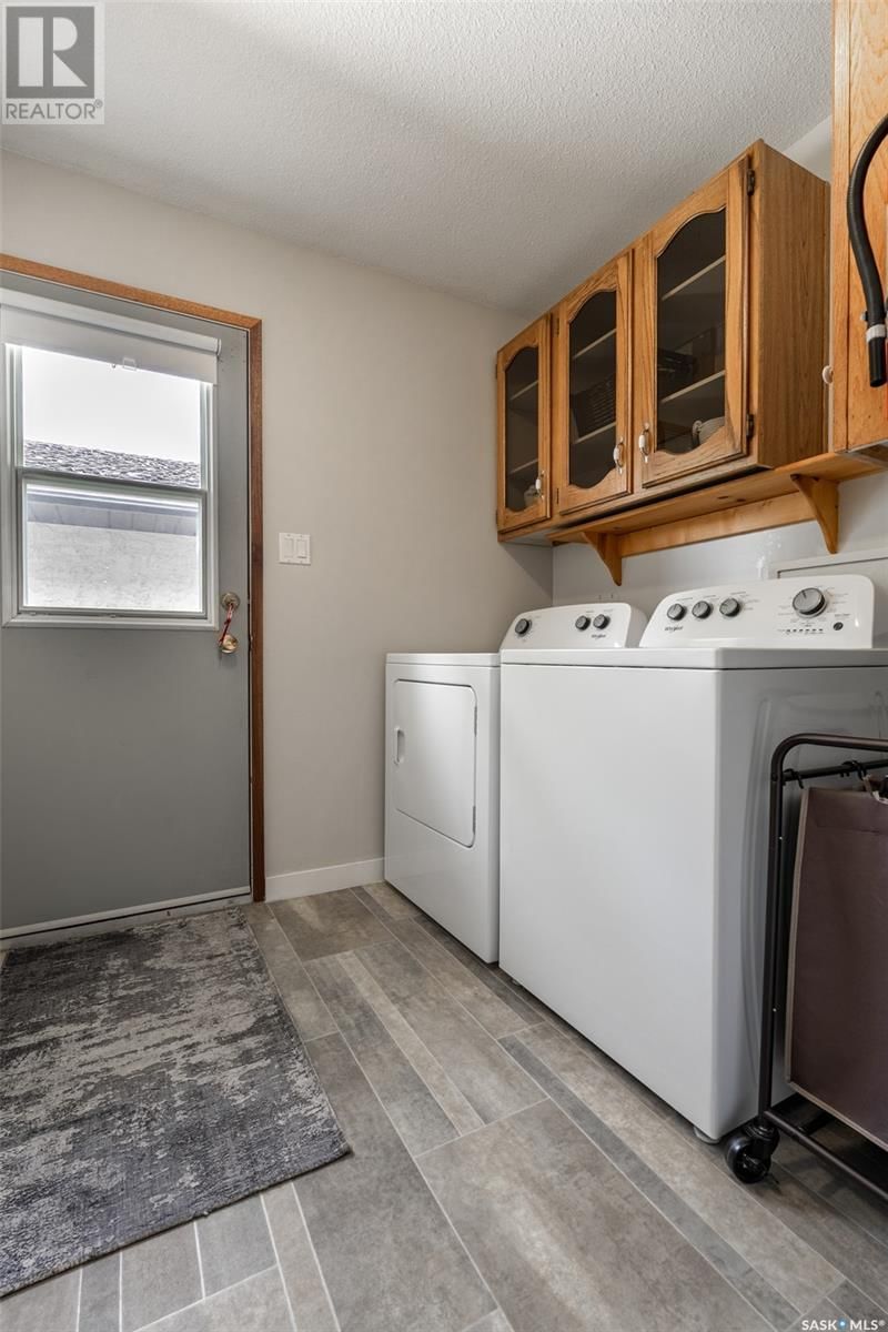 418 SILVERWOOD ROAD Image 25