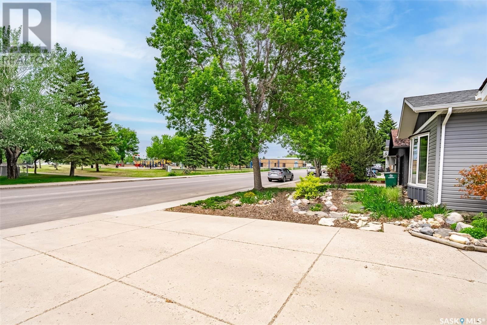 418 SILVERWOOD ROAD Image 41