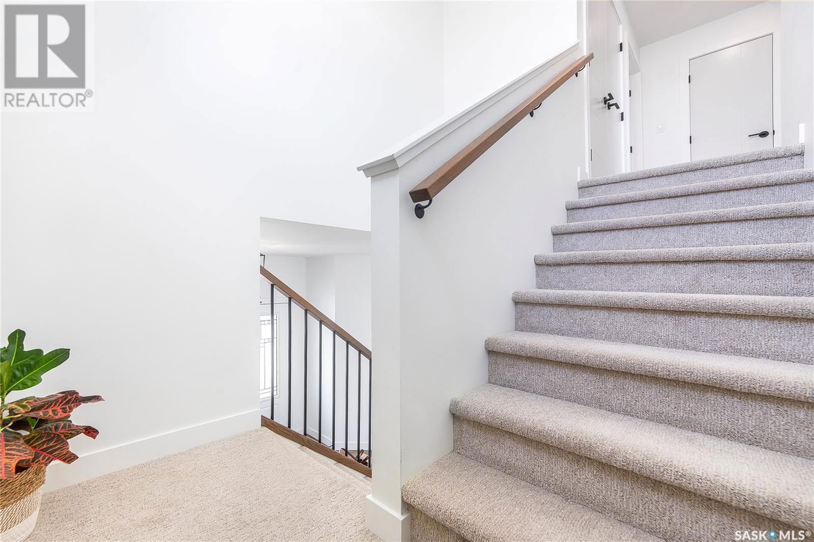 814 1ST AVENUE Image 18