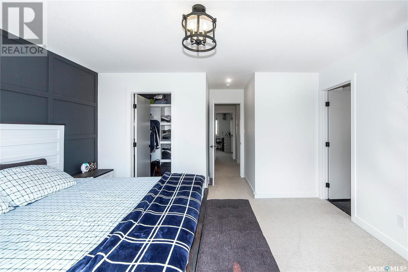 814 1ST AVENUE Image 21