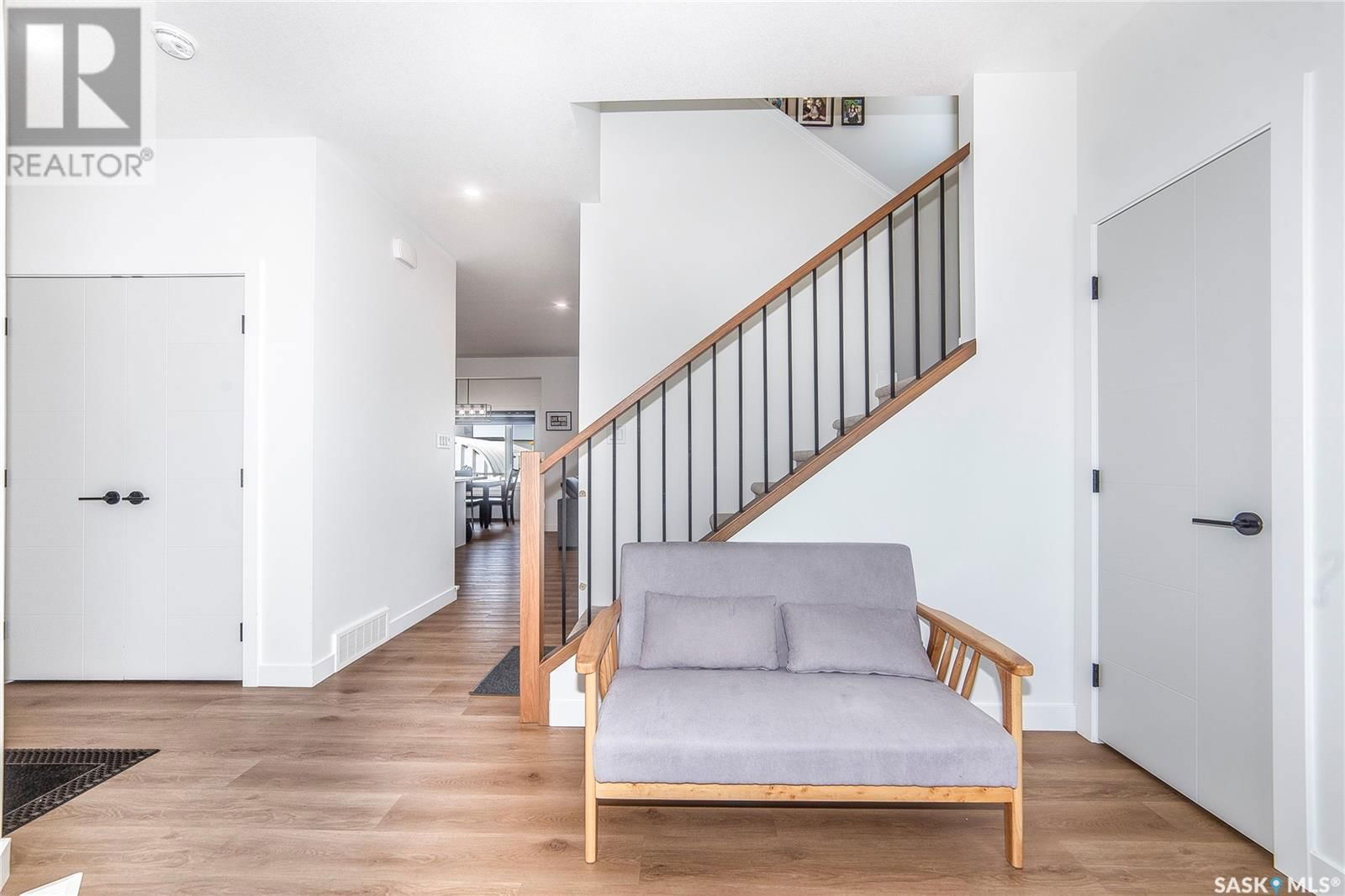 814 1ST AVENUE Image 5