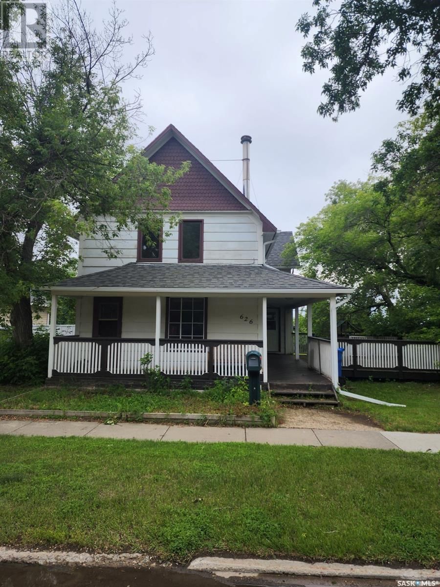 626 2ND STREET Image 1