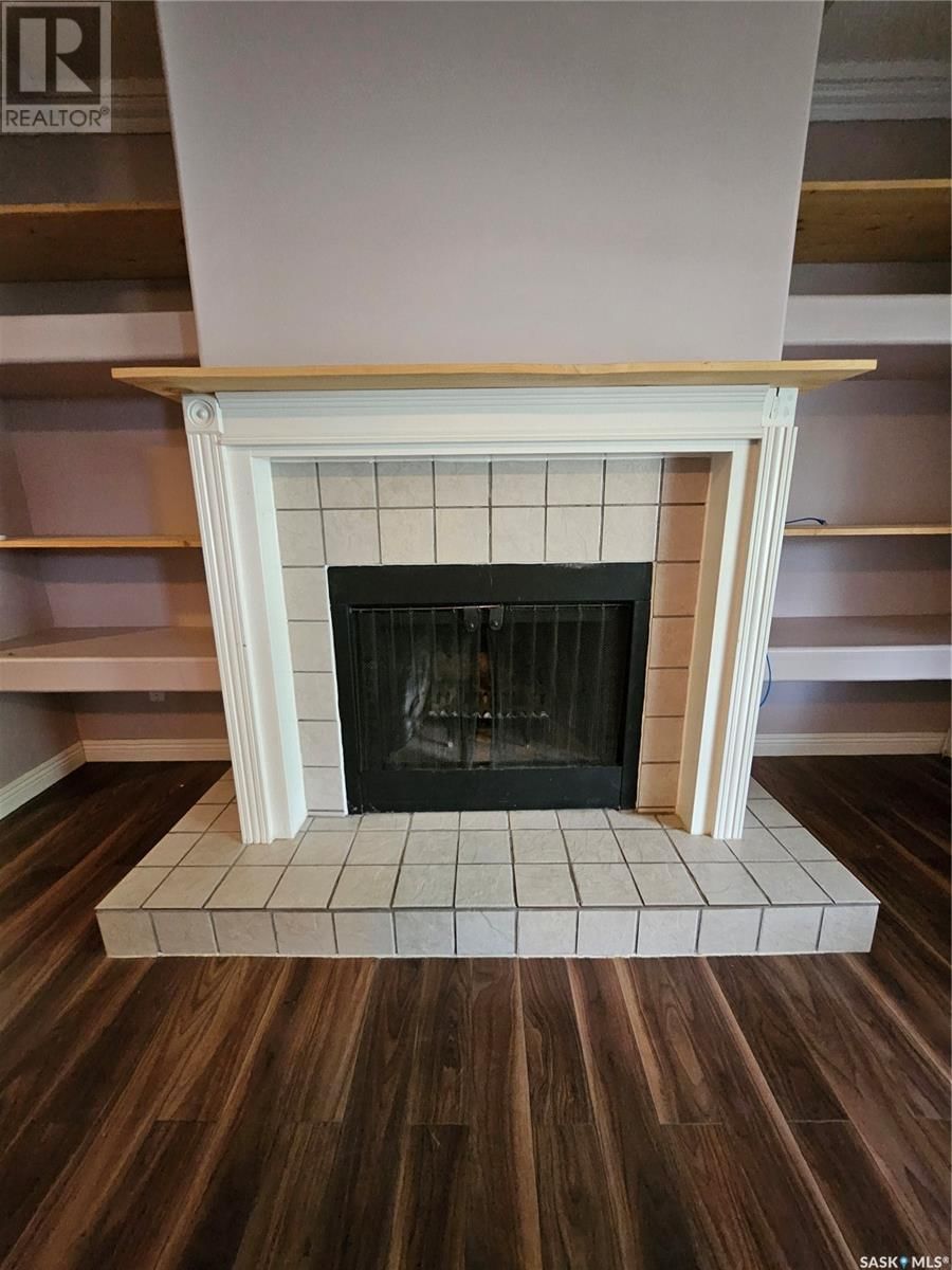 626 2ND STREET Image 17