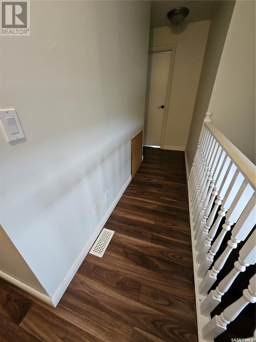 626 2ND STREET Image 19