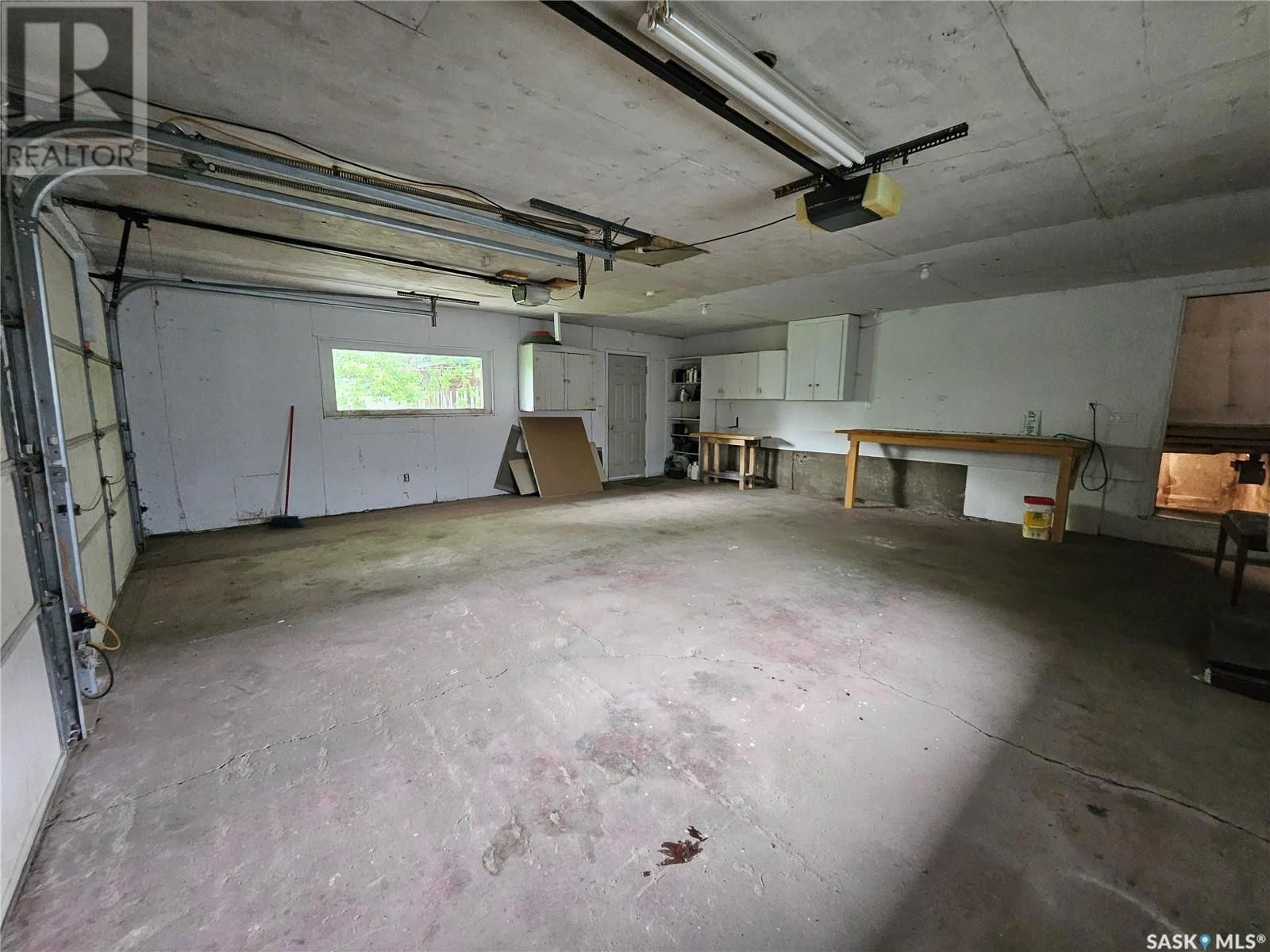 626 2ND STREET Image 43