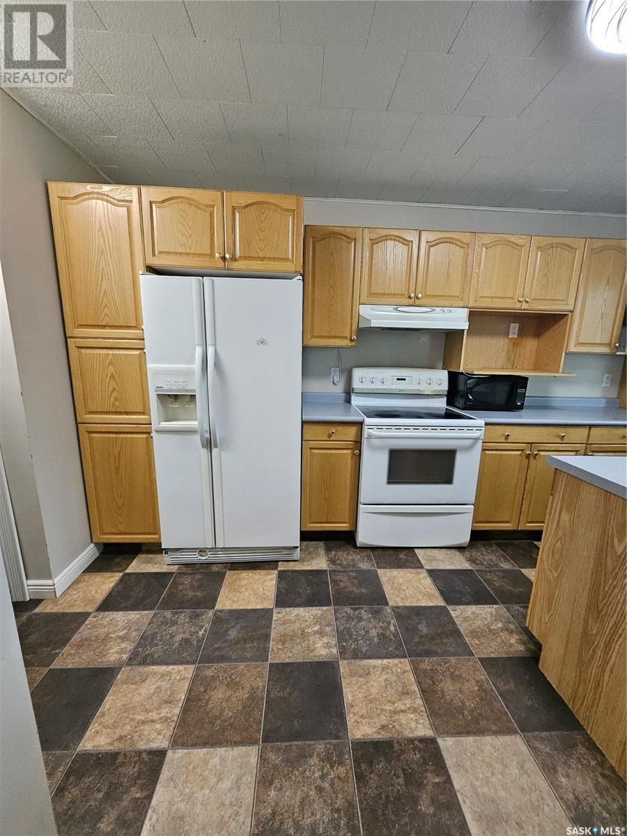 626 2ND STREET Image 6