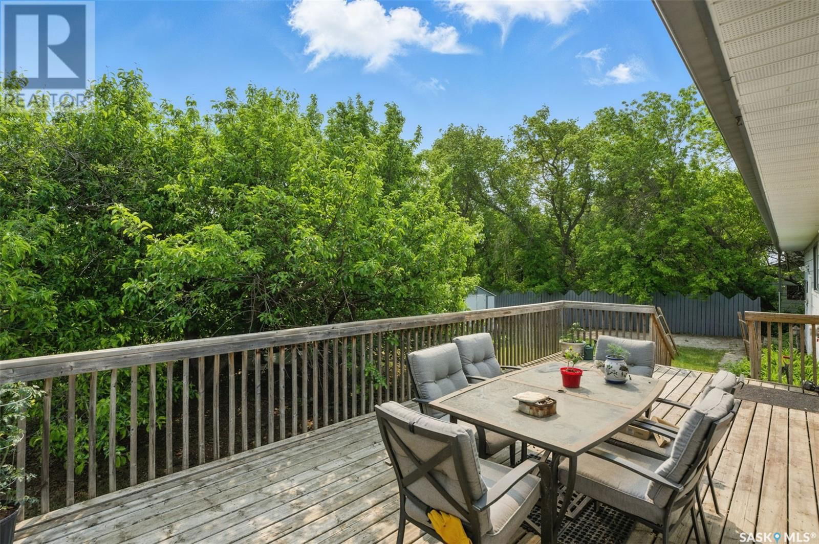 745 GRID ROAD Image 24