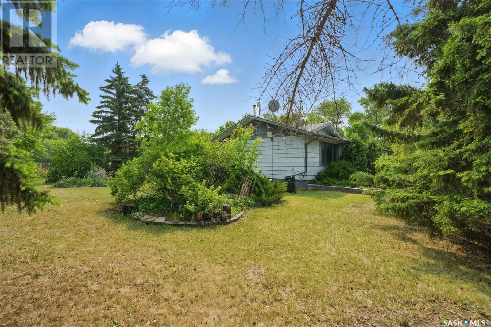 745 GRID ROAD Image 30