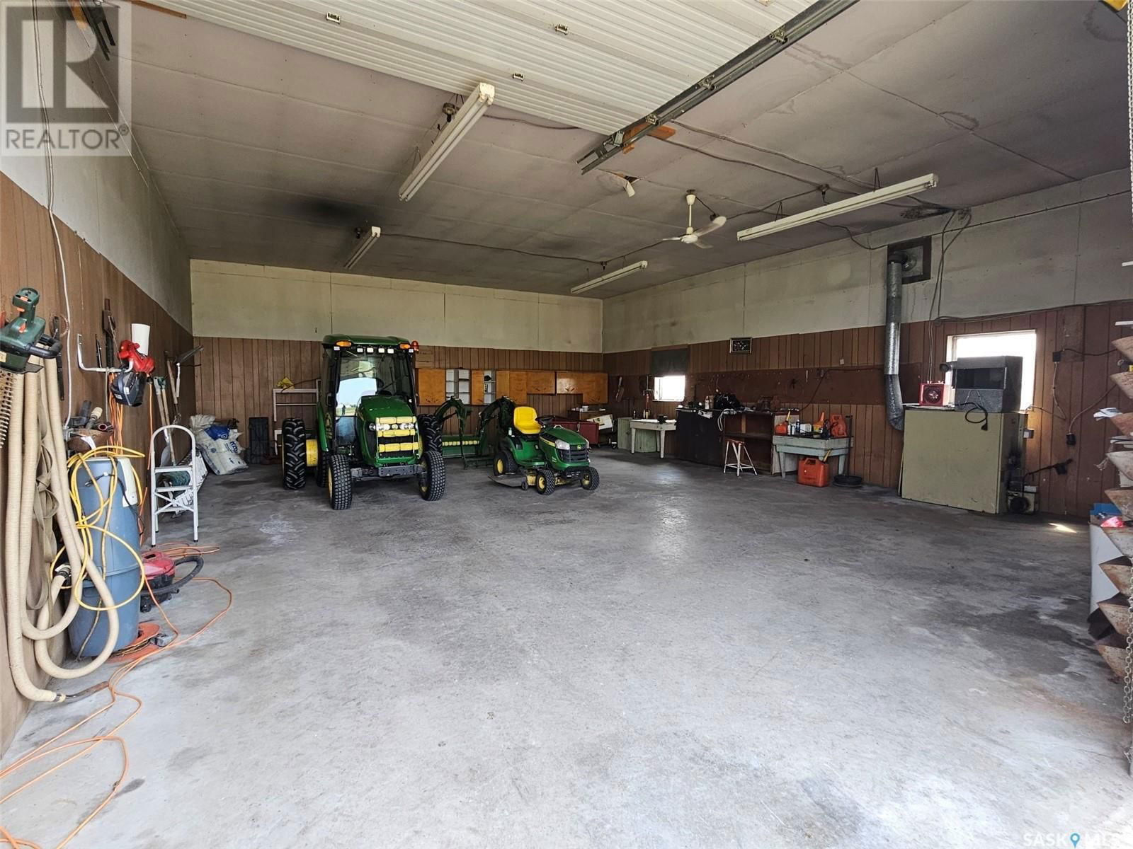 BOUTIN ACREAGE Image 21
