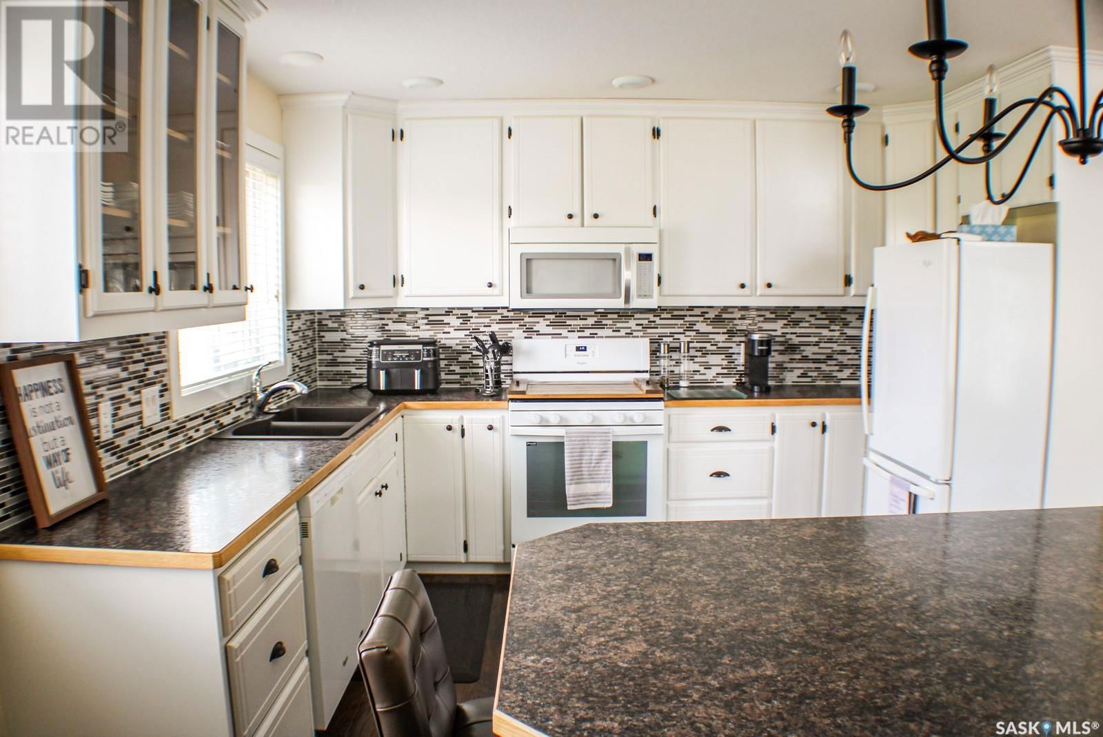 110 BAILLIE ROAD Image 11