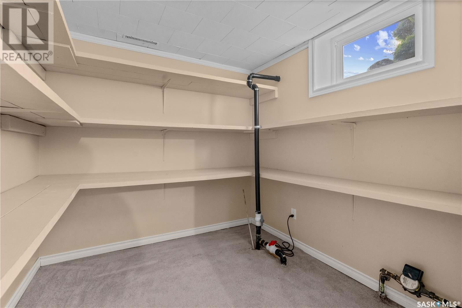 209 PATRICK STREET Image 23