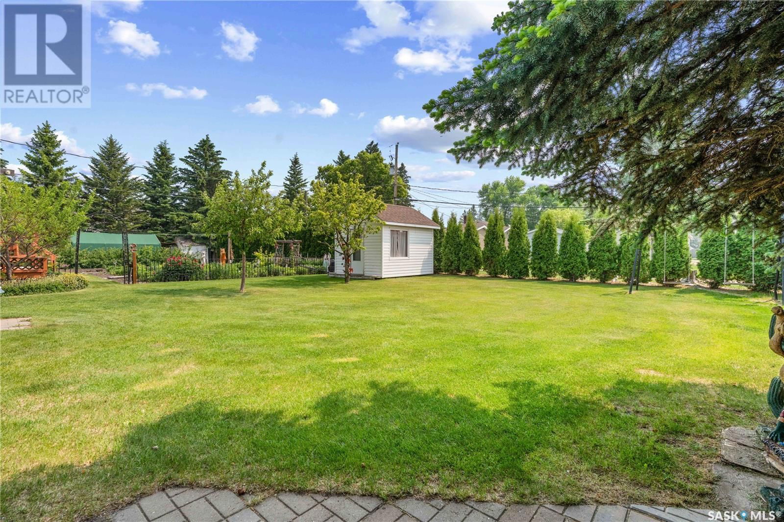 209 PATRICK STREET Image 29