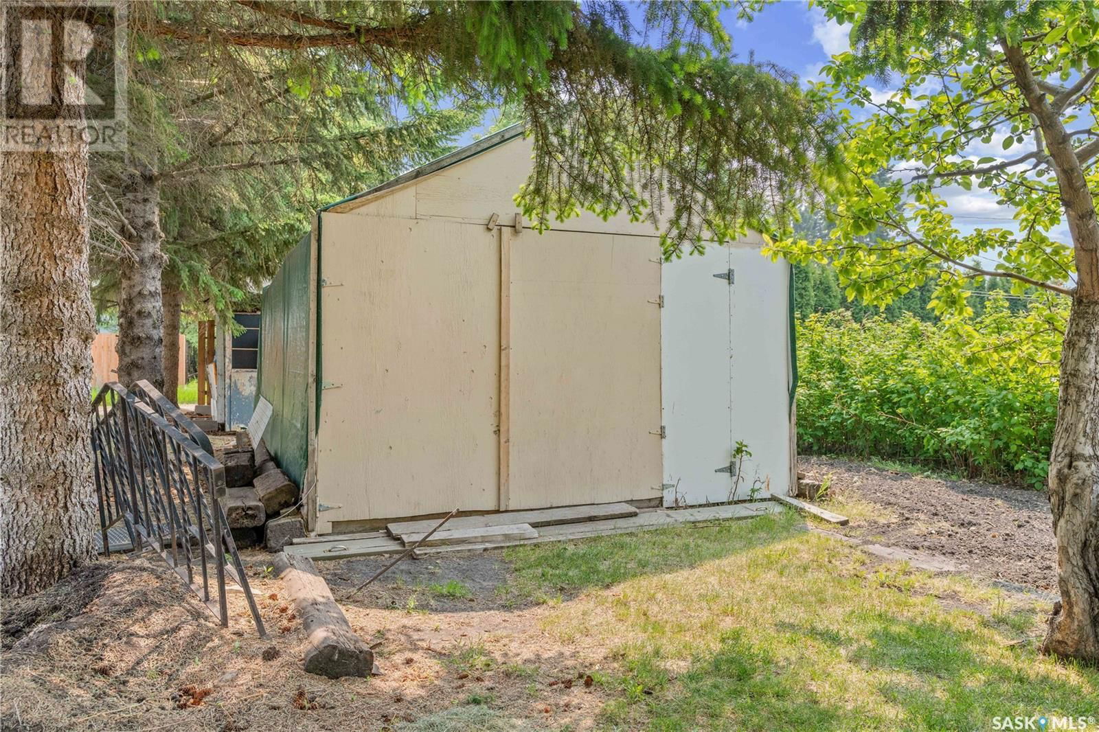209 PATRICK STREET Image 38