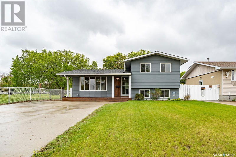 62 Cavendish Street Regina, Saskatchewan