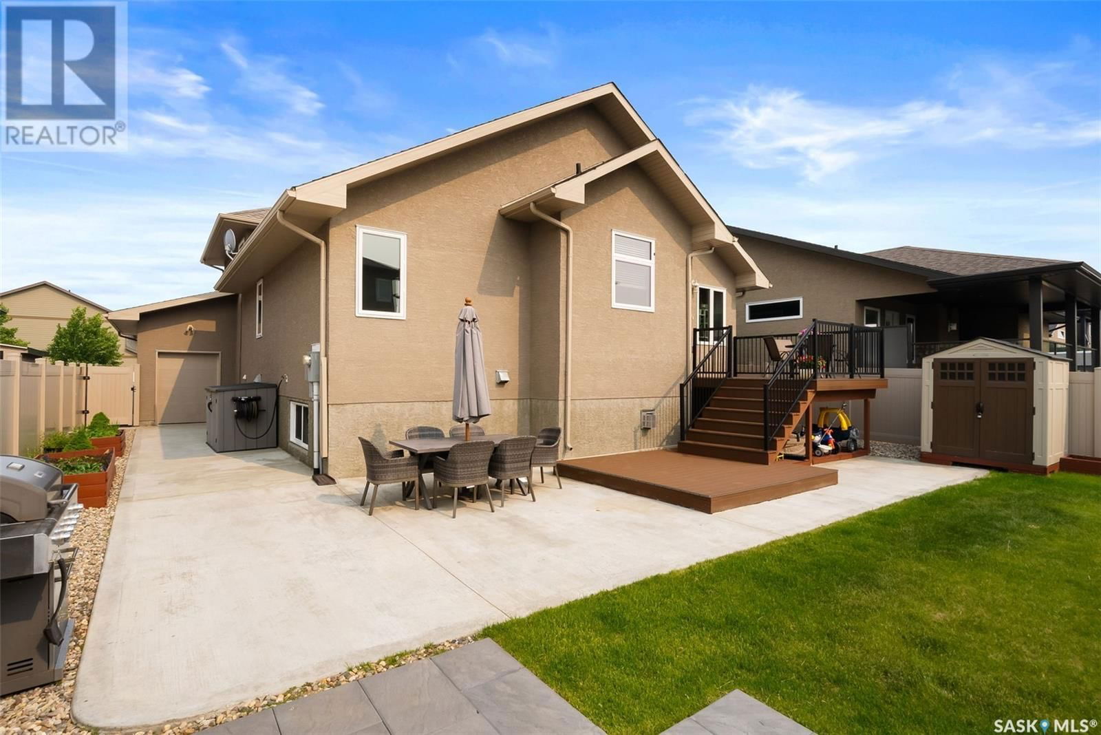 3945 SANDHILL CRESCENT Image 47