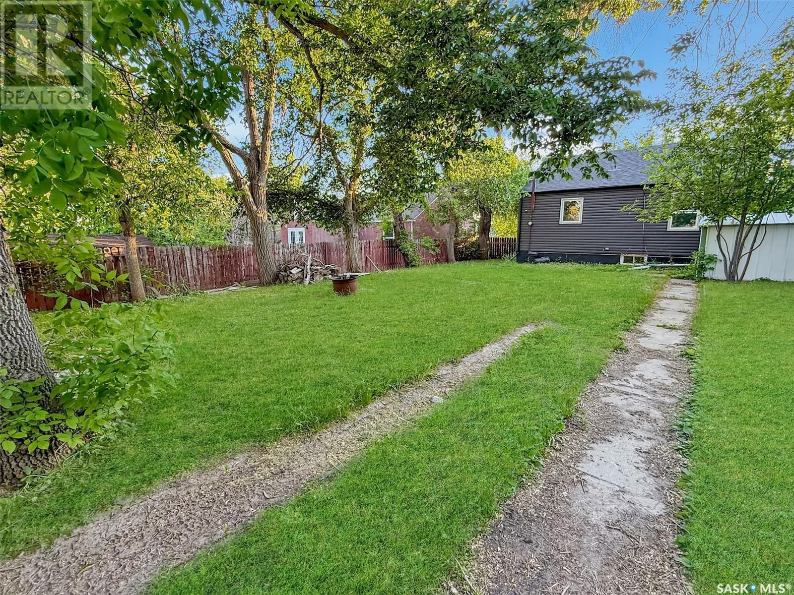 343 6TH AVENUE Image 15