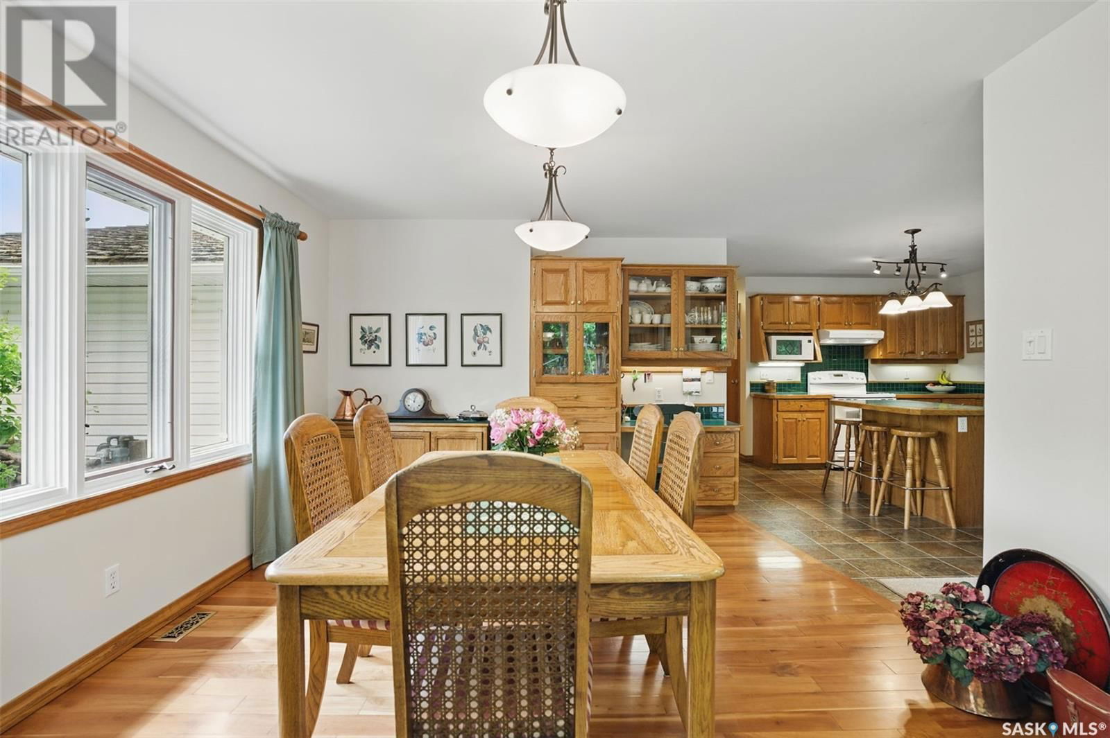5052 7TH STREET Image 12