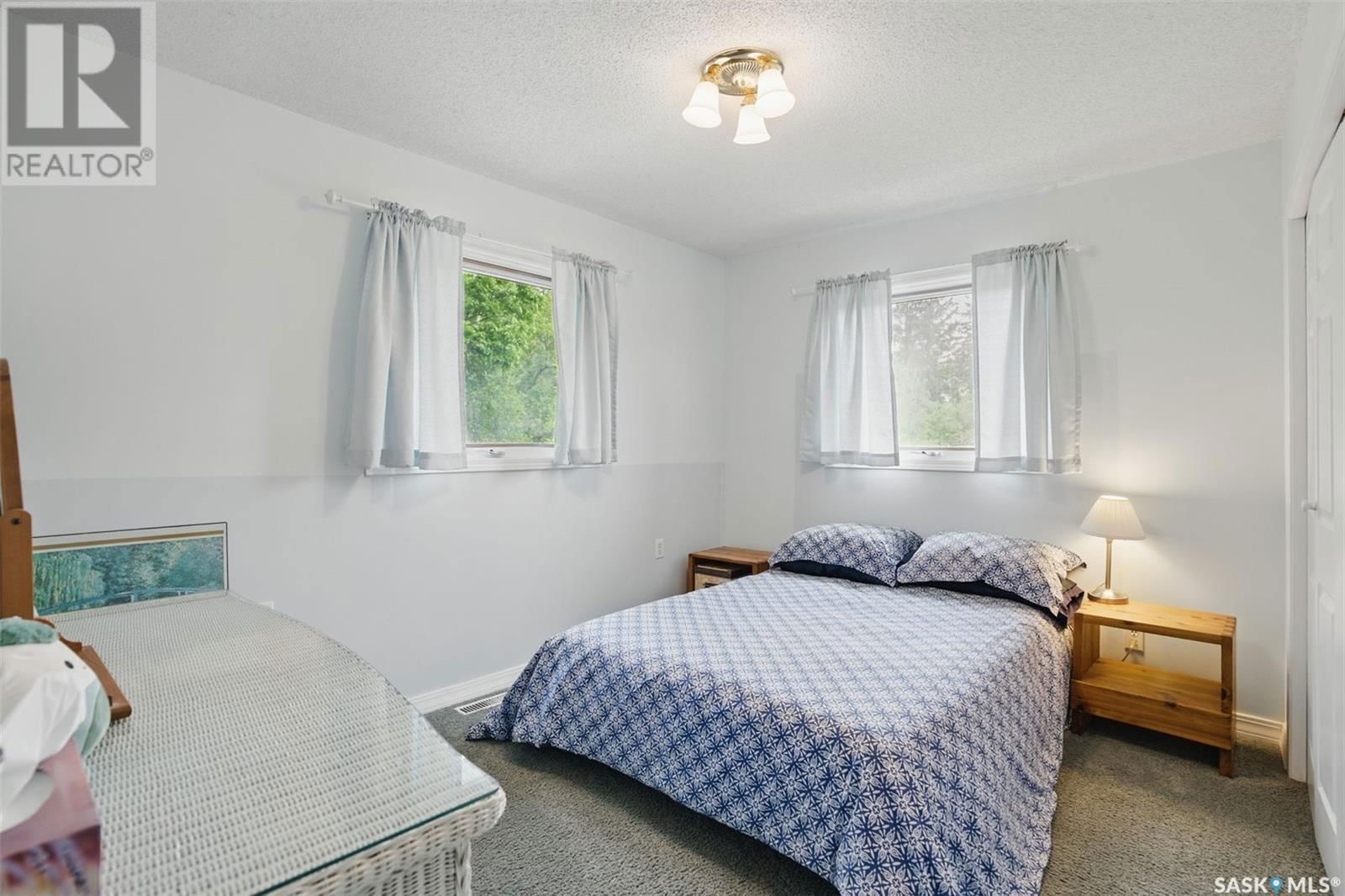 5052 7TH STREET Image 20