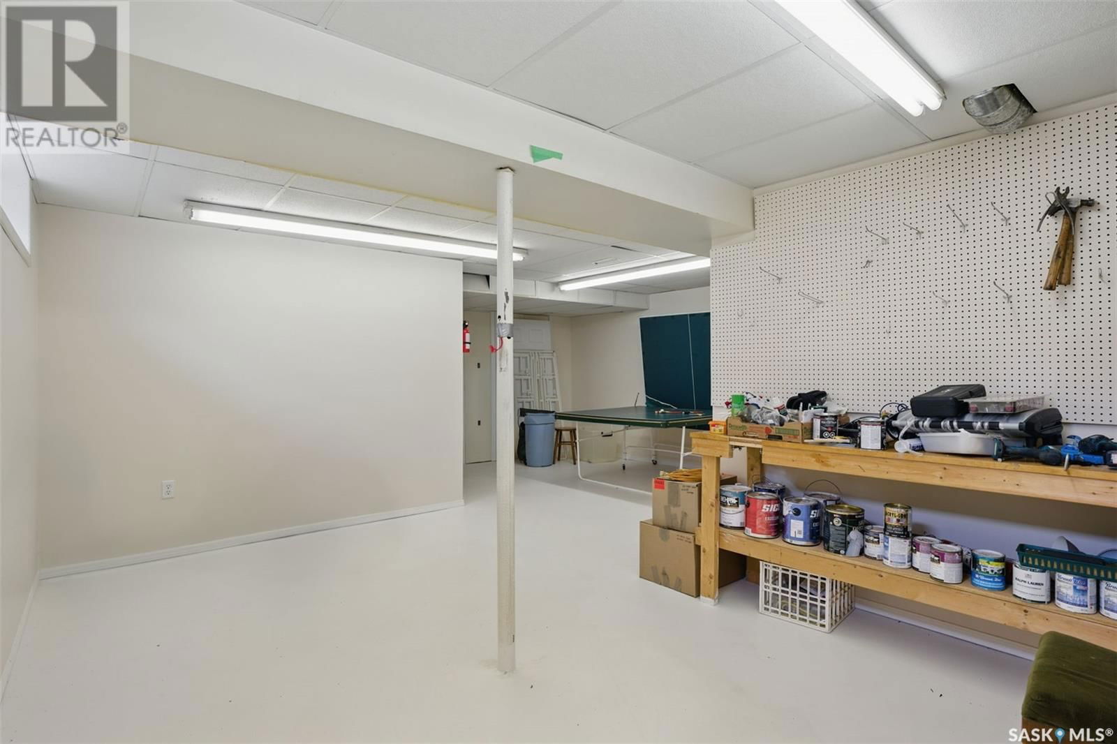 5052 7TH STREET Image 23