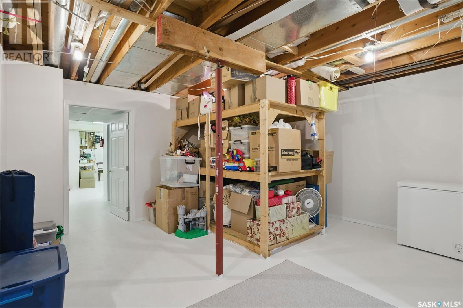 5052 7TH STREET Image 24